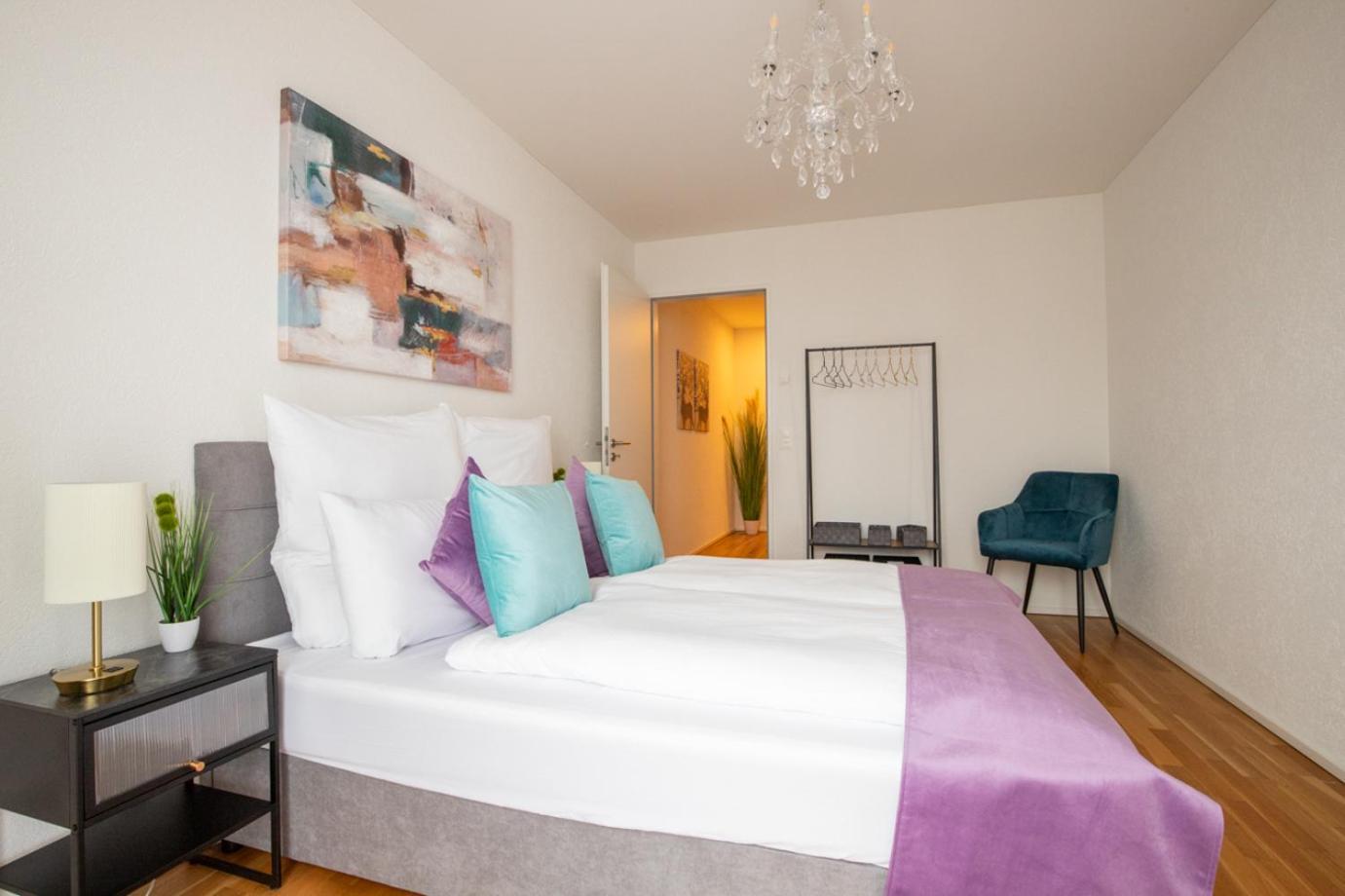 Special Einstein I Apartment Basel, Messe Kleinbasel 10-Star Εξωτερικό φωτογραφία